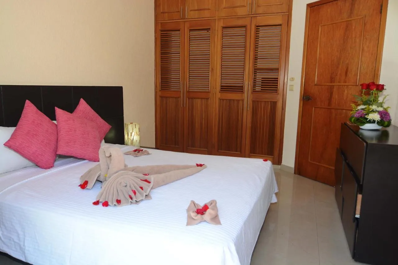 *** Apartahotel Rinconada Del Mar Apartamentos Playa del Carmen México